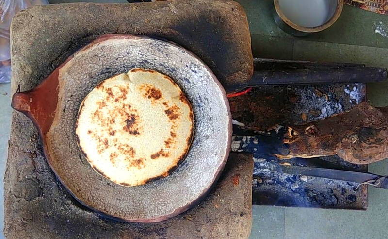 Makki Ki Roti | Leela's Recipes